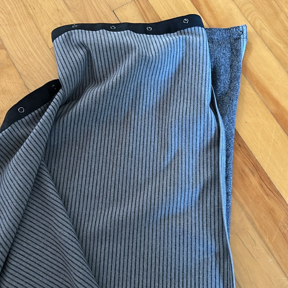 Lululemon Reversible Scarf - Picture 3 of 4